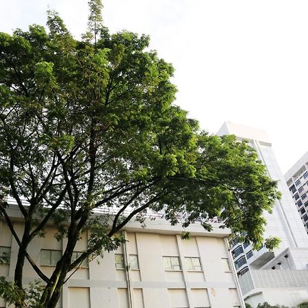 Klbackpacker.Com Vandrarhem Kuala Lumpur Exteriör bild