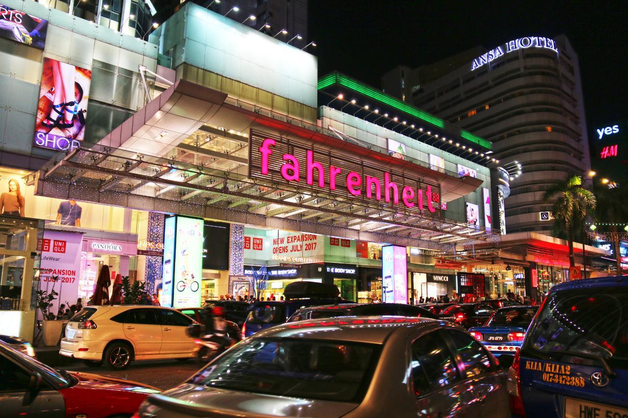 Klbackpacker.Com Vandrarhem Kuala Lumpur Exteriör bild