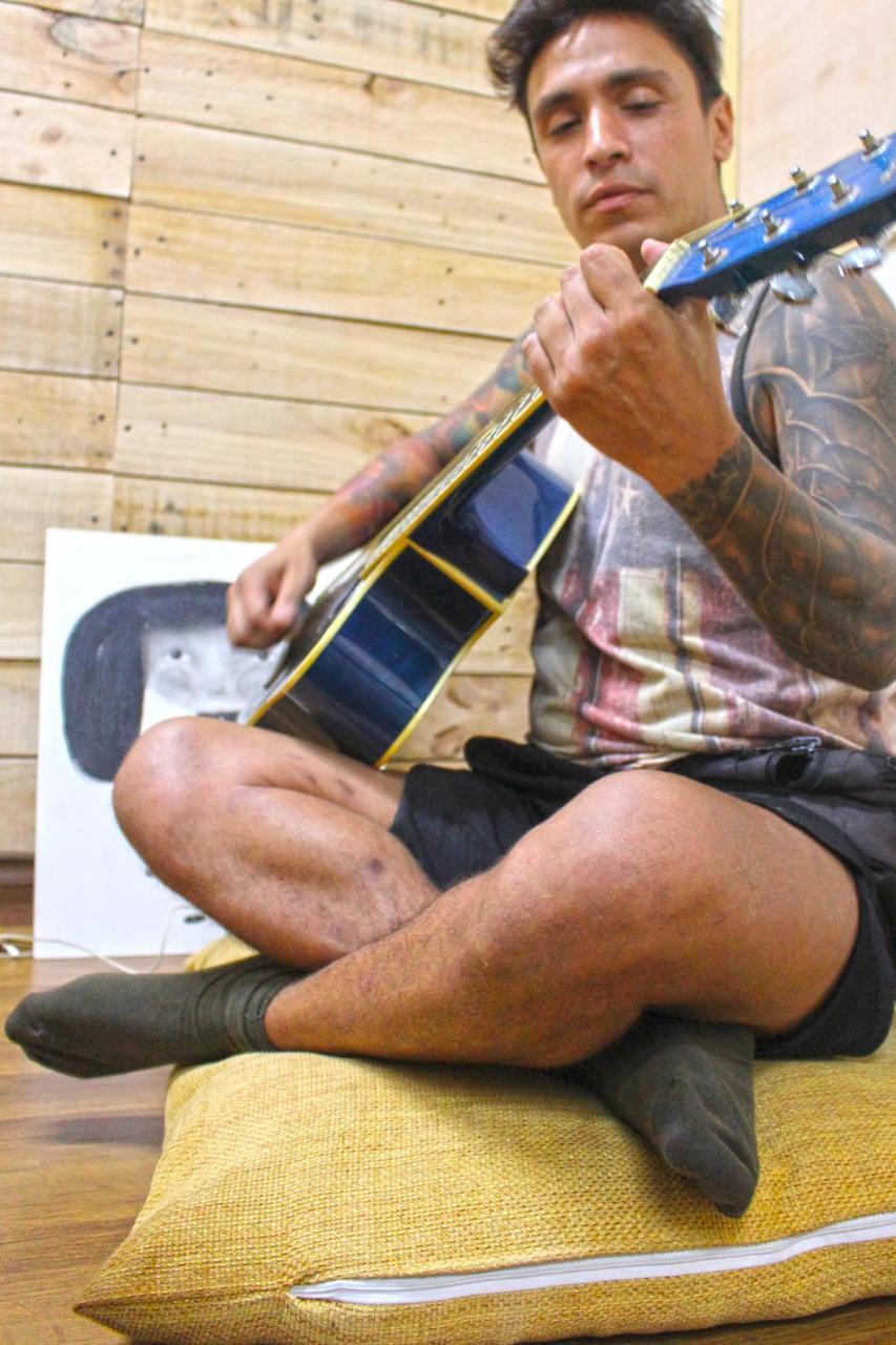 Klbackpacker.Com Vandrarhem Kuala Lumpur Exteriör bild